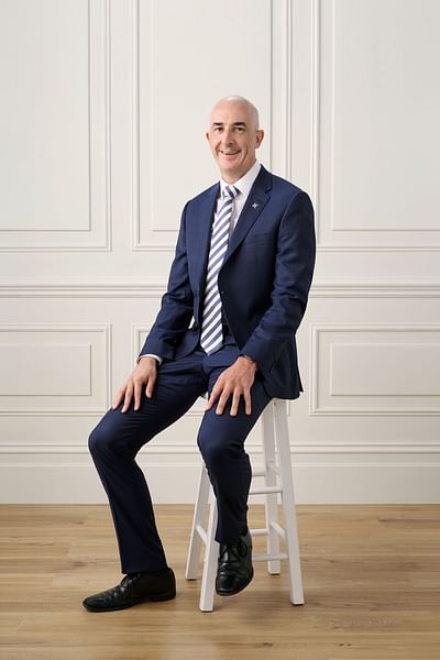 Luke Schickerling full body image