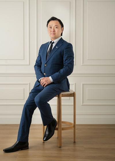 Michael Tai full body image