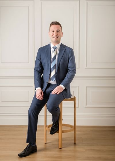 Zachary Keltie full body image