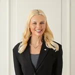 Lucy Carson photo