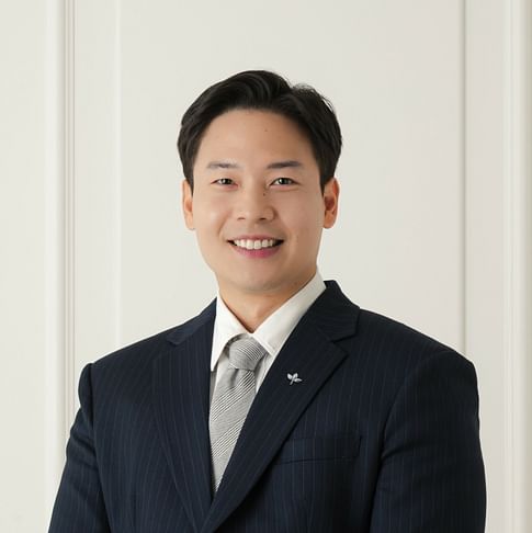 Bosch Lerkkajornnamkul face image