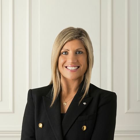 Julie Rabin face image