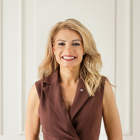 Christine Bafas face image