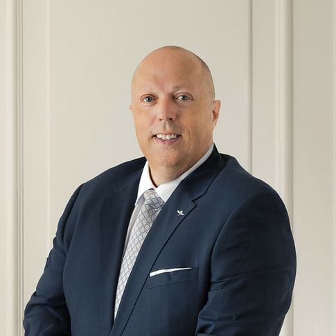 Christian De Frece face image