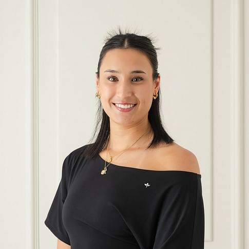 Ashley Van Rooyen face image