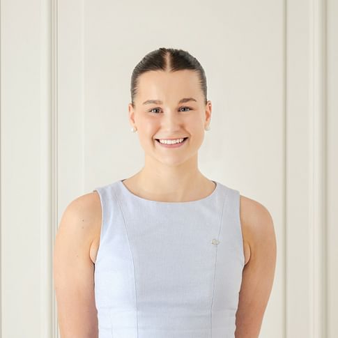 Bonnie Mader face image