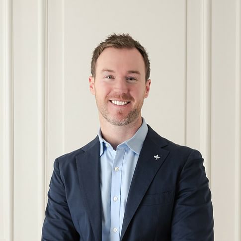 Hugh Francis face image