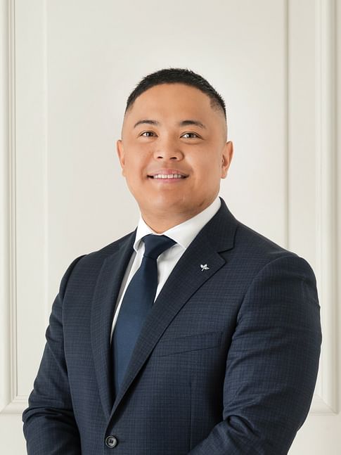 Josh Runatay face image