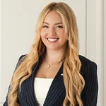 Jasmine Younger photo