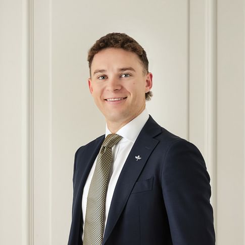 Sam Glyde face image