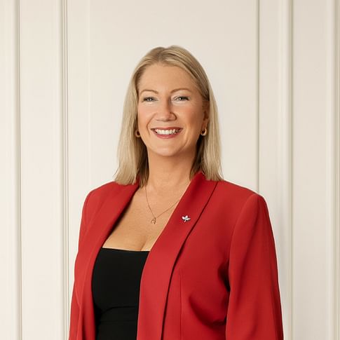 Sara Arkoshy face image