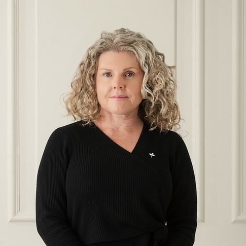 Tracy Emmett face image