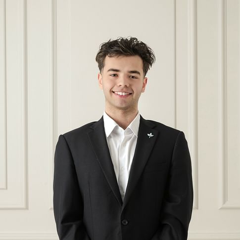 Zain Cearns face image