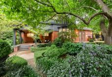3 Linda Cres 675