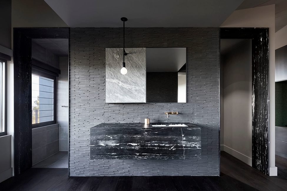 RNS Breakneck Gorge 007